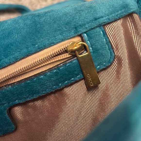 Gucci Teal Blue and Gold chain design Shoulder Bag Chevron Quilting Like new! - Picture 16 of 16